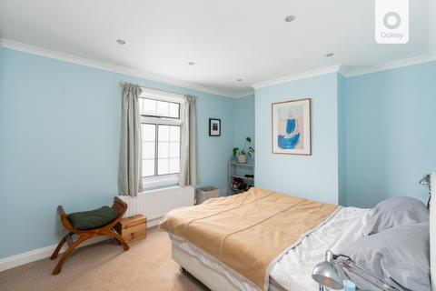 2 bedroom terraced house for sale, Kemp Street, North Laine, Brighton.
