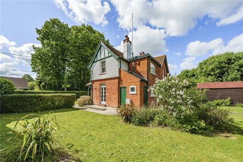 Elmslie Glebe Lane, Worting, Basingstoke, RG23 8QA