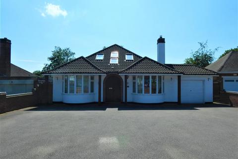 6 bedroom detached bungalow for sale, Solihull, Solihull B91