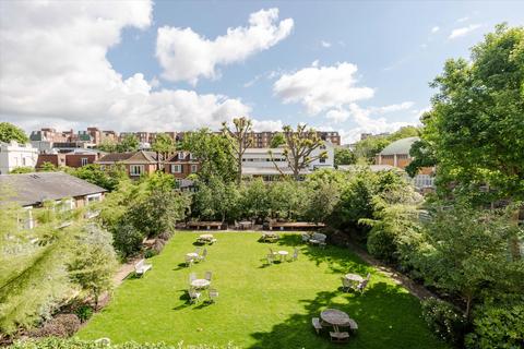 1 bedroom flat for sale, Grove End Gardens, St John's Wood, NW8