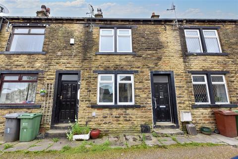2 bedroom terraced house for sale, Beaumont Square, Pudsey, Leeds, West Yorkshire