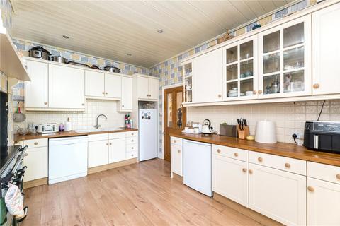26 Avondale Crescent, Shipley, BD18 4QS