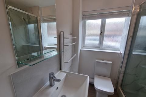 1 bedroom ground floor flat to rent, Mill End Road, High Wycombe HP12