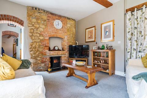 2 bedroom cottage for sale, South Street, Castle Cary , BA7