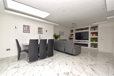 39 James Road, Dartford, DA1 3NE