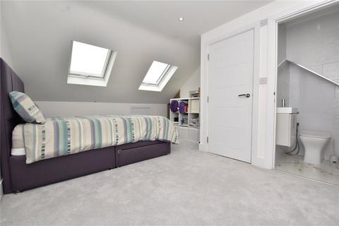 39 James Road, Dartford, DA1 3NE