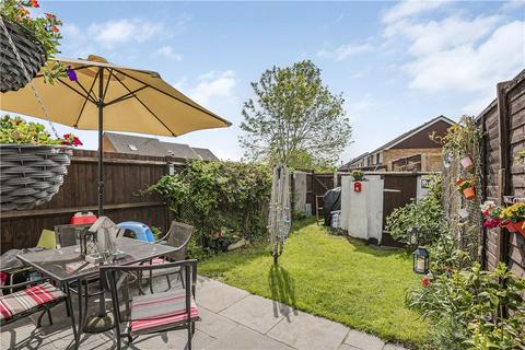 3 bedroom semi-detached house for sale, York Road, Aldershot, Hampshire, GU11