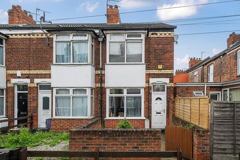 2 bedroom end of terrace house for sale, Chatham Avenue, Manvers Street, Hull, HU5