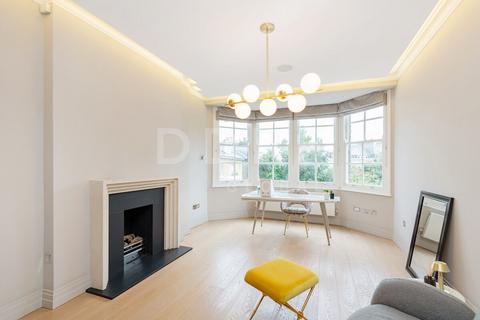 4 bedroom apartment for sale, The Little Boltons, London, SW5