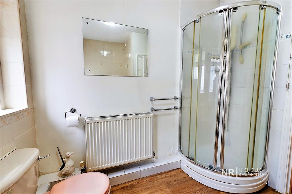 Bathroom Extra Photo