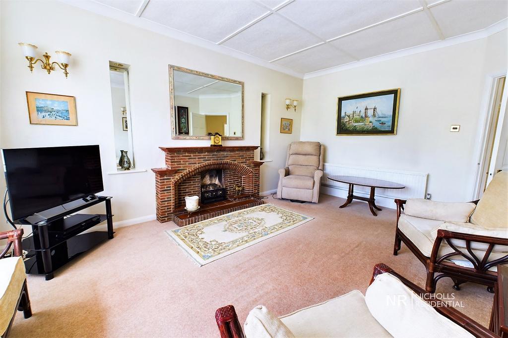 Lounge Extra Photo