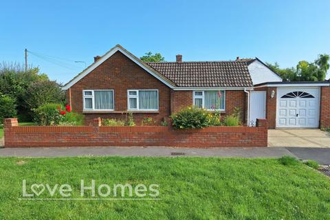 3 bedroom detached bungalow for sale, Lime Close, Barton-Le-Clay, MK45 4PR