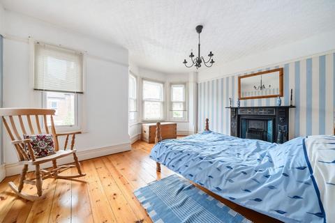69 Castle Road, Bedford, MK40 3PR