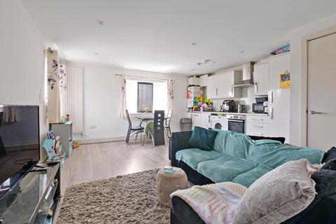 2 bedroom flat for sale, Ruxley Lane, West Ewell, KT19