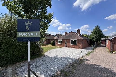 4 bedroom bungalow for sale, Basingstoke, Basingstoke RG22