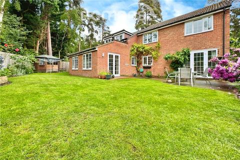 6 bedroom detached house for sale, Braye Close, Sandhurst, Berkshire