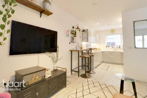 3 bedroom terraced house to rent, Headly Street, Cambridge