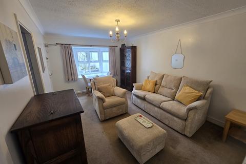 1 bedroom flat to rent, Redannick Lane, Truro TR1
