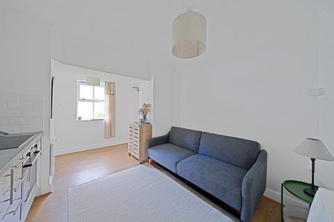 1 bedroom apartment to rent, Twig Folly Close, London, E2