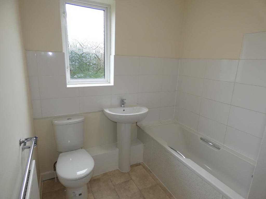 Main bathroom