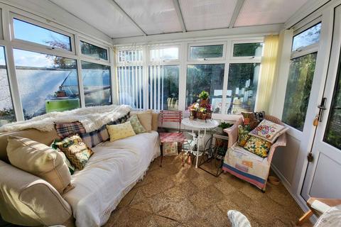 1 Brookfield Drive, Colyton, EX24 6TN