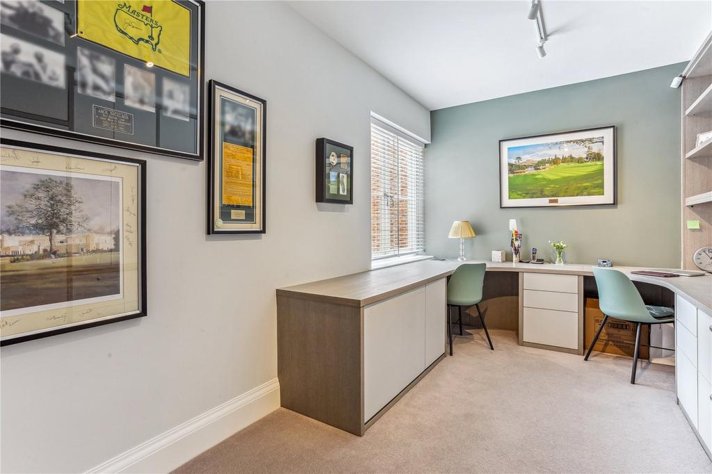Fourth Bedroom/Study