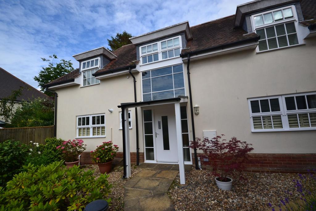 Pears Grove, Emsworth, PO10 2 bed semidetached house for sale £400,000