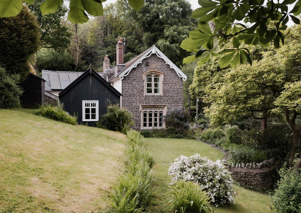 Druids Altar, Llangenny, Powys 5 bed detached house for sale £725,000