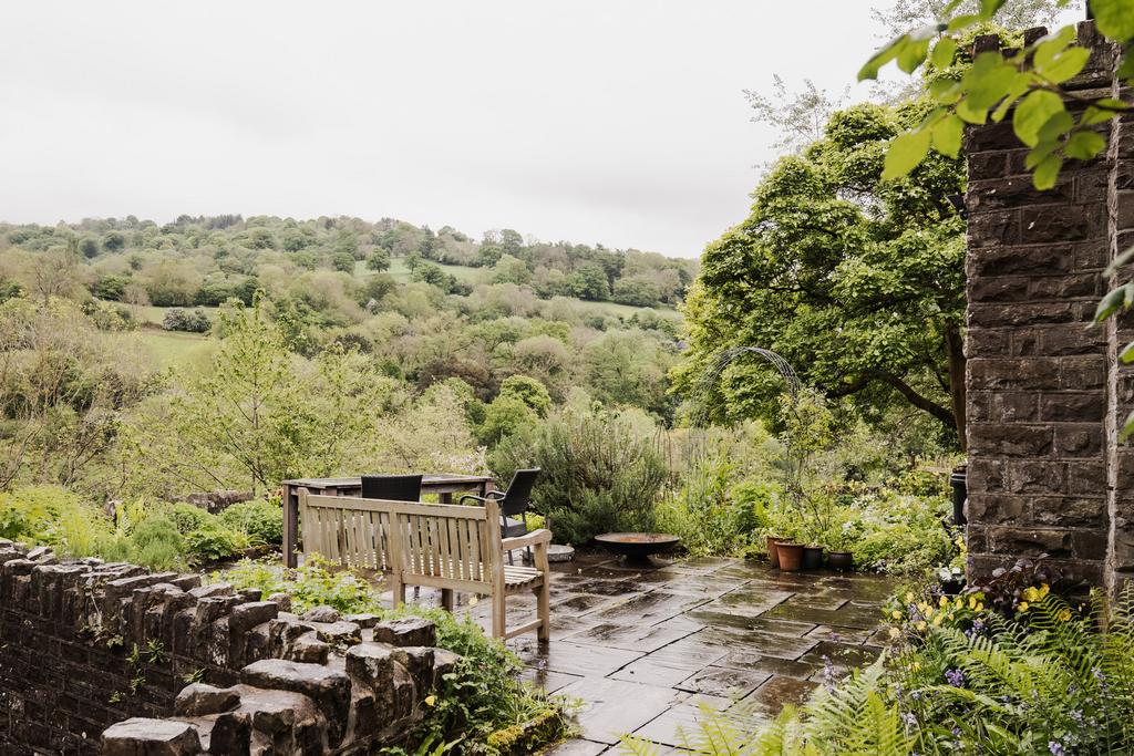 Druids Altar, Llangenny, Powys 5 bed detached house for sale £725,000