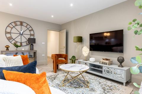 2 bedroom apartment for sale, Chewton Farm Road, Highcliffe, Christchurch , BH23