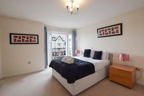 3 bedroom flat for sale, Trevelyan Court, SL4