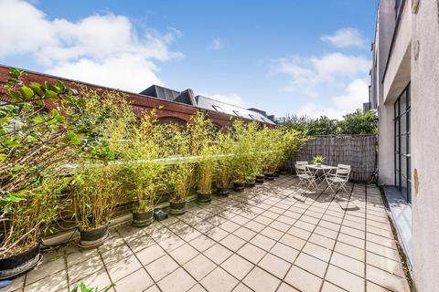 2 bedroom flat for sale, York Central, London, N1