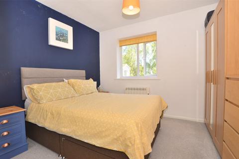 1 bedroom apartment to rent, Redhill, Surrey RH1