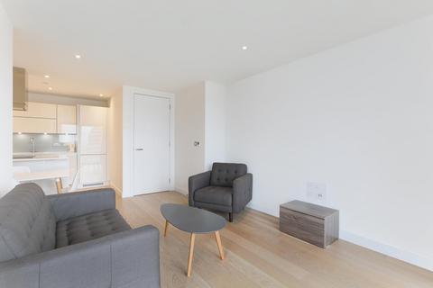 1 bedroom apartment to rent, Horizons Tower, Yabsley Street, London, E14