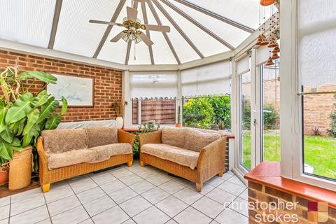21 Elgin Road, Cheshunt, Waltham Cross, EN8 8QL