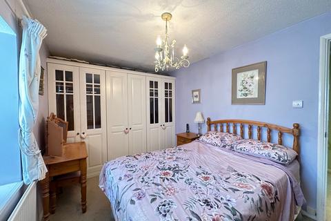 2 bedroom terraced house for sale, Cygnet Close, Borehamwood, WD6