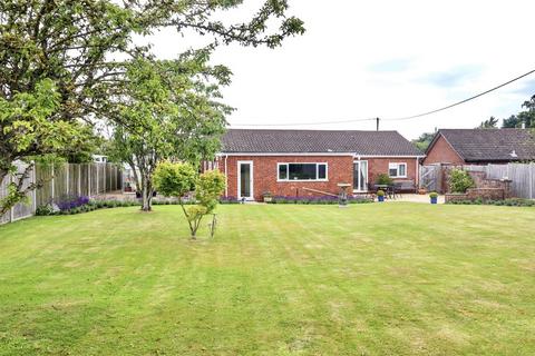 3 bedroom detached bungalow for sale, Large Bungalow in West Rudham