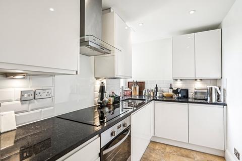 2 bedroom apartment for sale, Elm Park Road, Chelsea, London, SW3