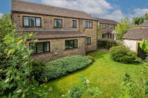 4 bedroom detached house for sale, Abbey Close, Hade Edge, Holmfirth