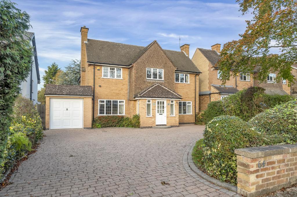 Oadby, Leicester LE2 5 bed detached house for sale £1,200,000