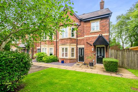 28 Grammar School Court, Ormskirk, L39 4PY