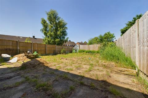 3 bedroom semi-detached house for sale, Norfolk Road, Burton-on-Trent