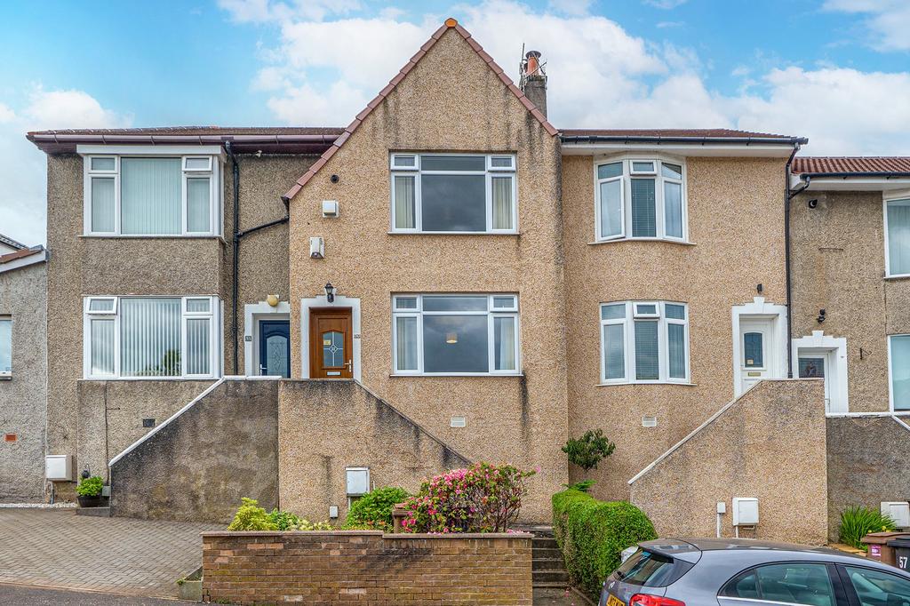 Monteith Drive, Clarkston, Glasgow... 2 bed terraced house - £180,000