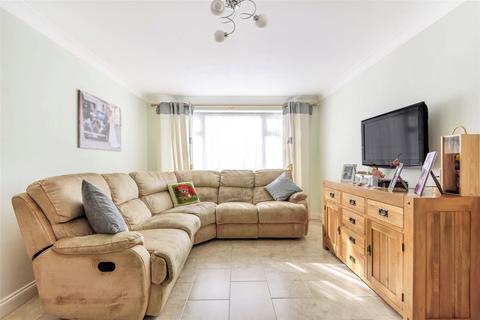 13 Nicholas Road, Croydon, CR0 4QS