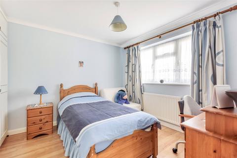 13 Nicholas Road, Croydon, CR0 4QS
