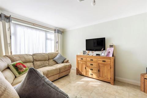 13 Nicholas Road, Croydon, CR0 4QS