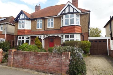 4 bedroom semi-detached house to rent, Upper Fourth Avenue, Frinton-on-Sea CO13