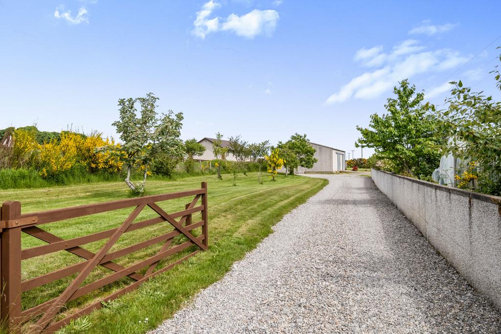 St Martins, Cullicudden IV7 4 bed equestrian property for sale - £599,000