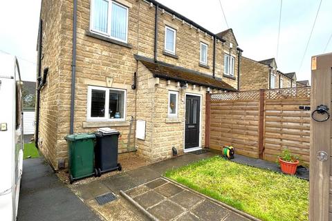 3 bedroom semi-detached house to rent, Wibsey Park Avenue