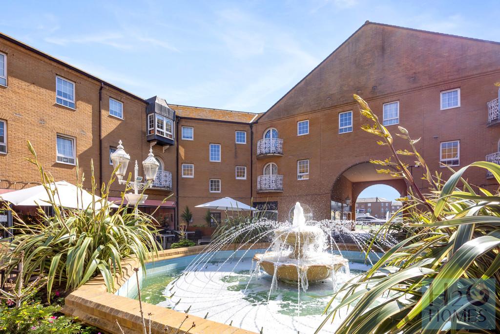 The Octagon, Flat 2 014